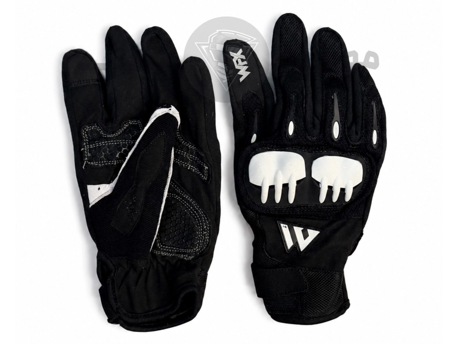 gloves-protection-black-white دستکش پروتکشن دار مشکی سفید